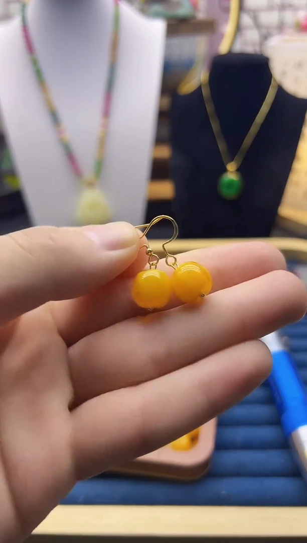 【闪购商品】蜜蜡耳饰14K金镶嵌E01