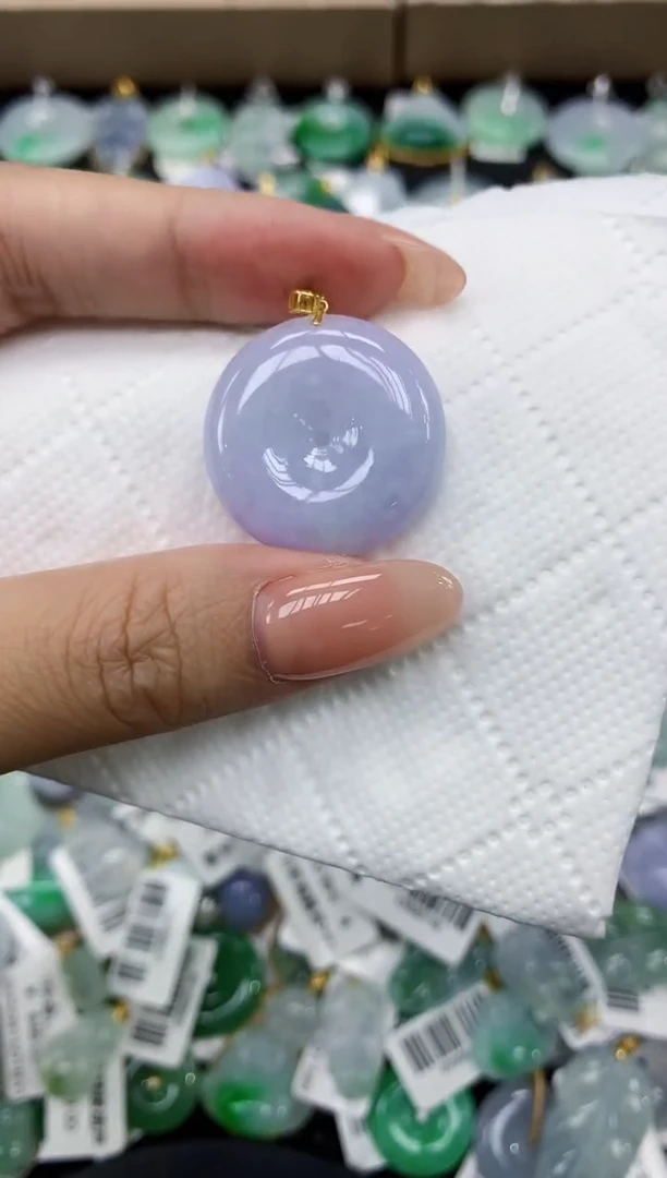 颈饰18K金镶嵌翡翠11111111111