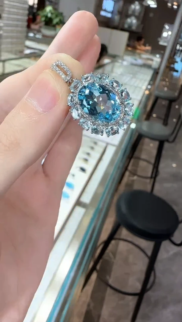 颈饰银S925镶嵌托帕石10*14mm设计款吊坠