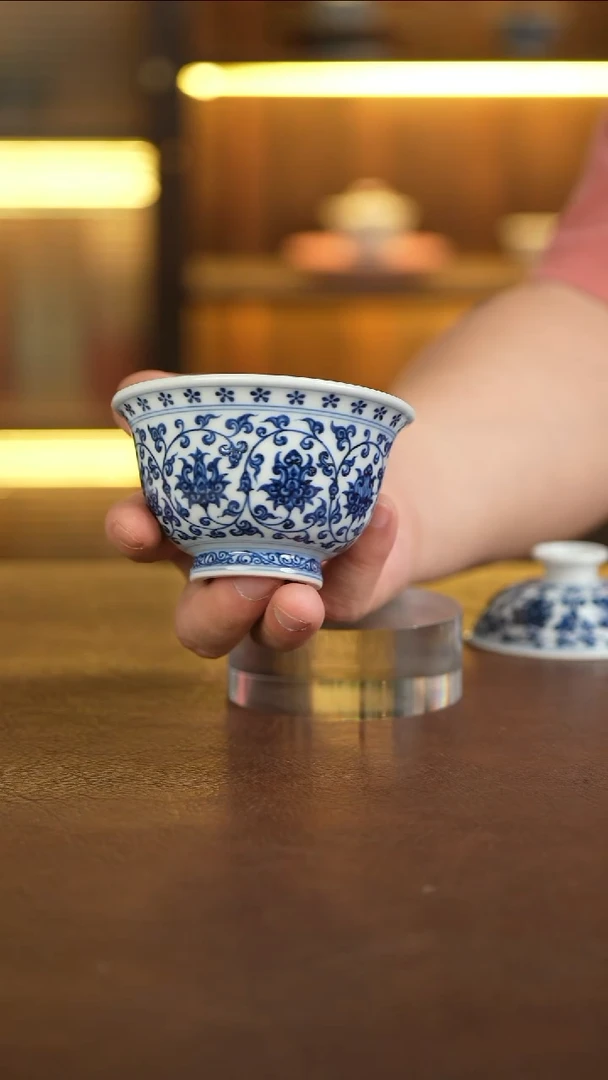 亚**住景德镇手工手绘杯  开片