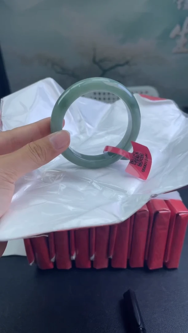 翡翠手镯未镶嵌15翡翠手镯