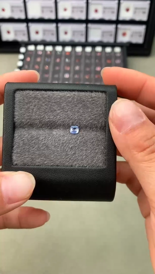 【闪购商品】定制蓝宝石裸石未镶嵌0.39ct 兰卡老烧蓝宝石