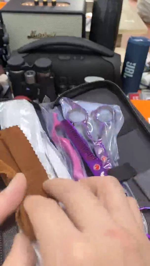 瓷片闪购商品 如图所示