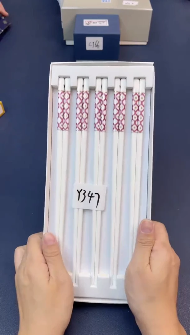 【闪购商品】瓷片年底清仓,全部赔钱出@@Y347