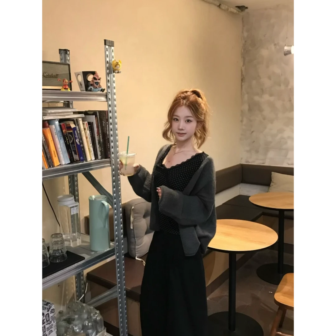 MARIE.COCO韩系纯欲风波点蕾丝吊带外搭针织开衫上衣休闲裤三件套