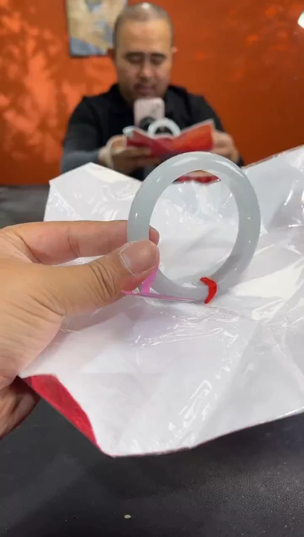 未镶嵌手镯翡翠9        圈口58