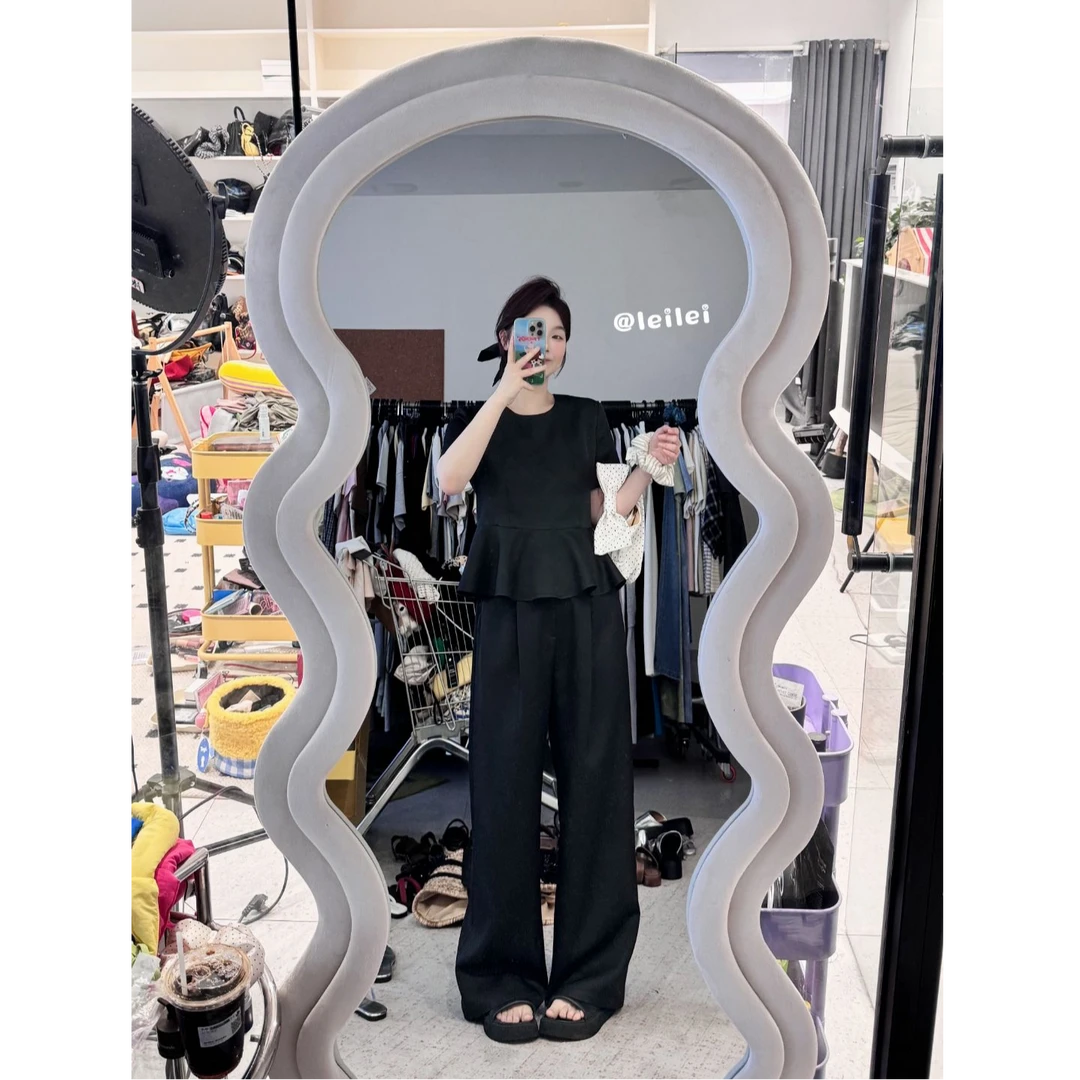 【夏日胶囊】下摆荷叶边圆领短袖上衣+高腰阔腿显瘦休闲裤