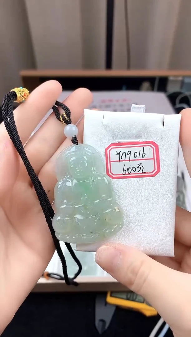 翡翠未镶嵌颈饰YN9016冰绿观音