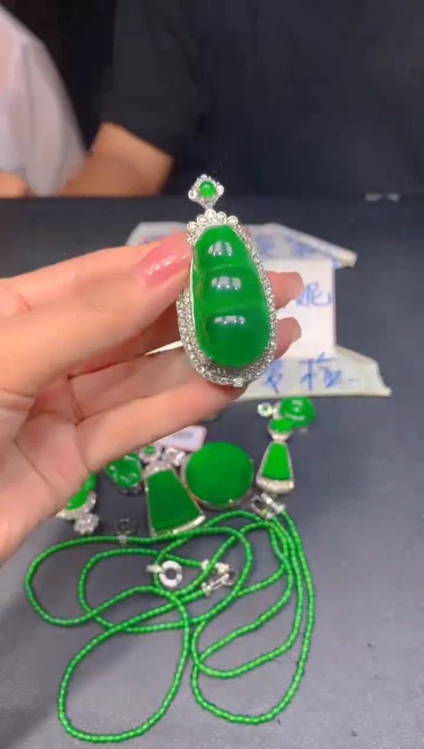 未镶嵌定制翡翠502多样性发货（发其一）
