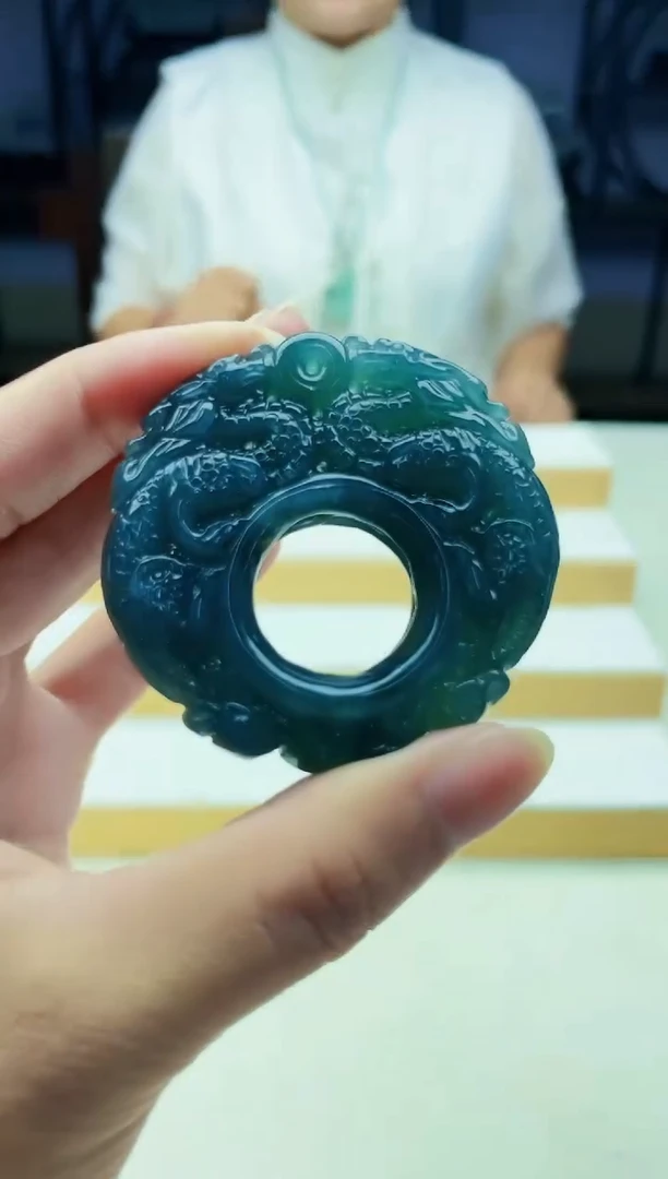 颈饰未镶嵌翡翠09230054