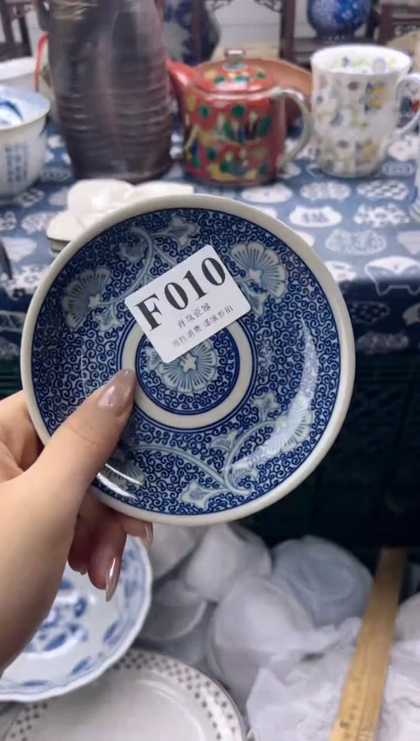 瓷片狼*花  F010