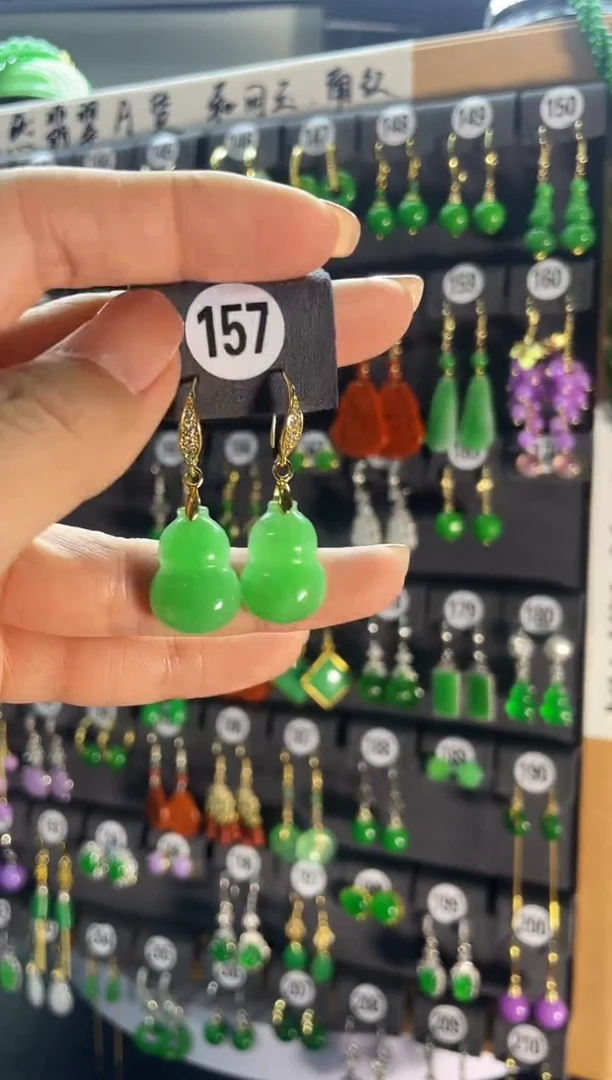 【闪购商品】翡翠耳饰银S925镶嵌157...