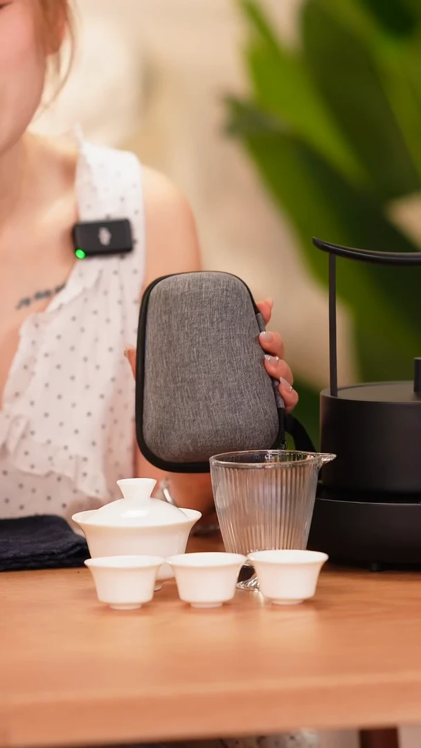 一**悔福利旅行茶具一份
