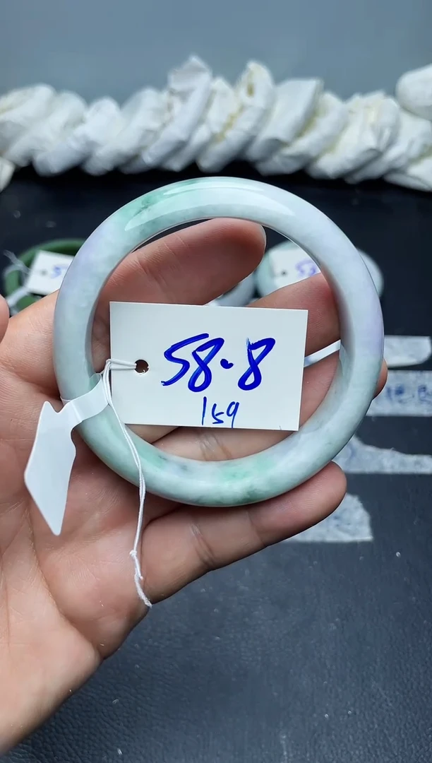 未镶嵌手镯翡翠159