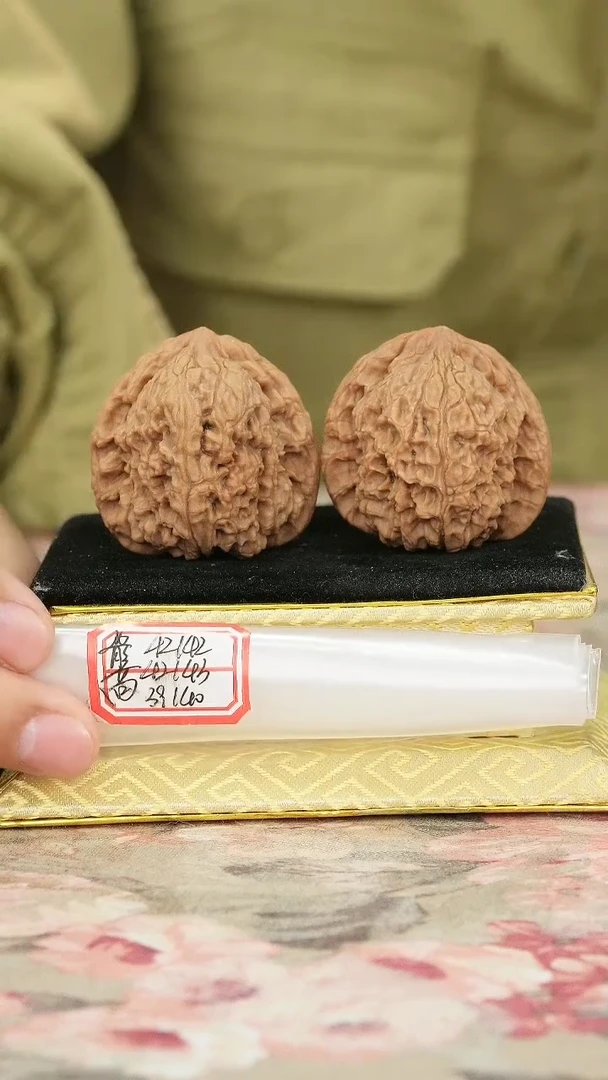 把件文玩核桃赵喜满南将石