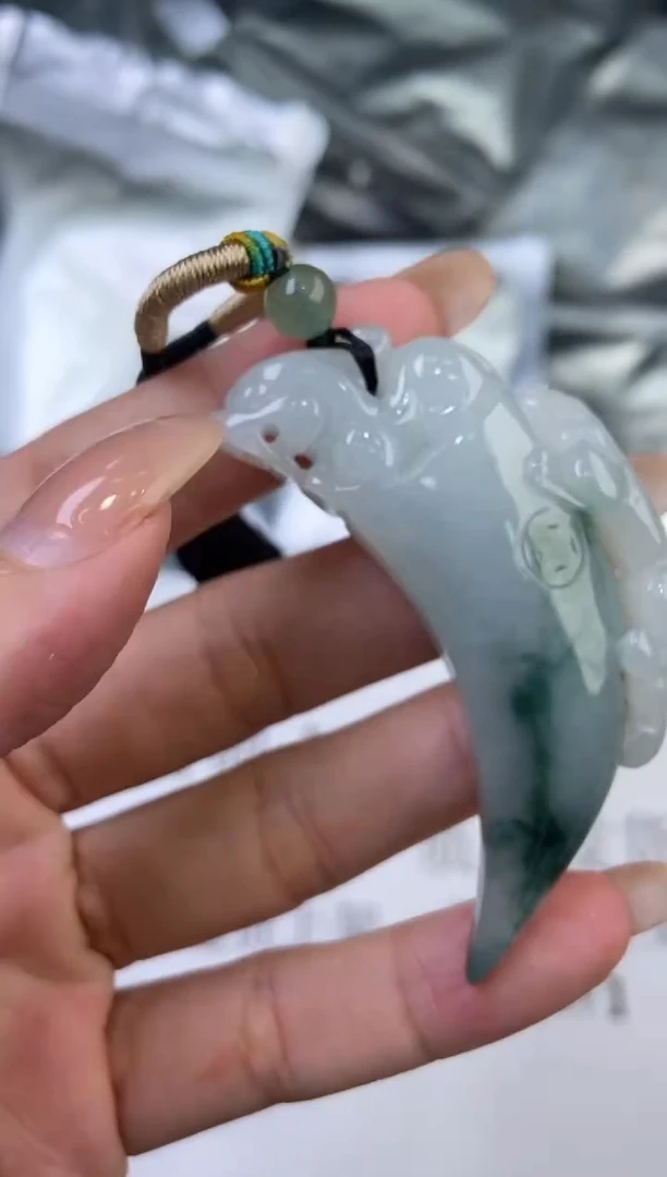 翡翠挂件未镶嵌2222697