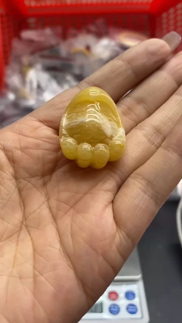 琥珀未镶嵌珠宝奇石32