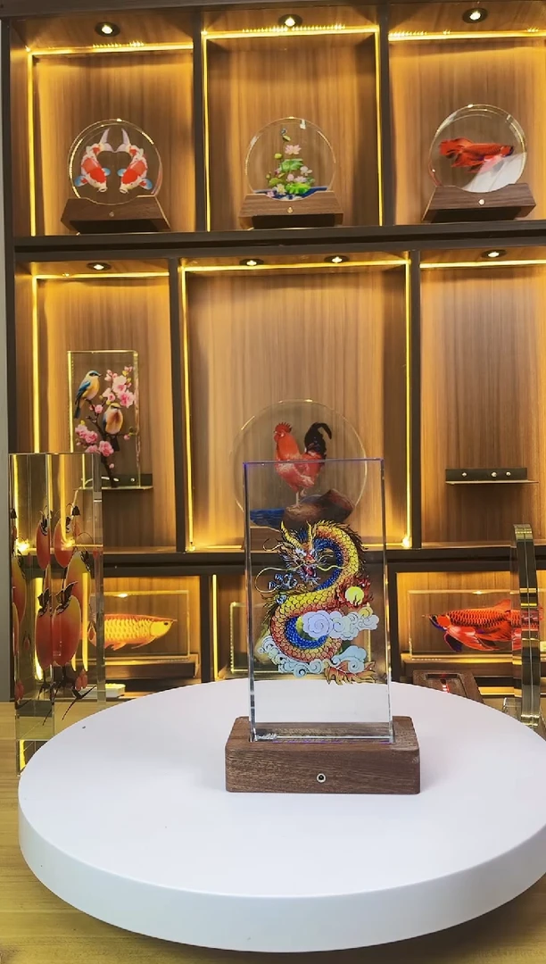 玻璃自***活磕碰瑕疵品20*10*4方形中国龙+底座