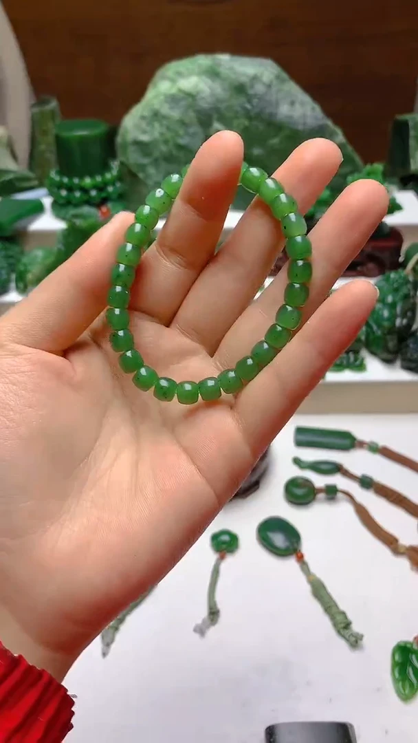 未镶嵌和田玉摆件随机发货1