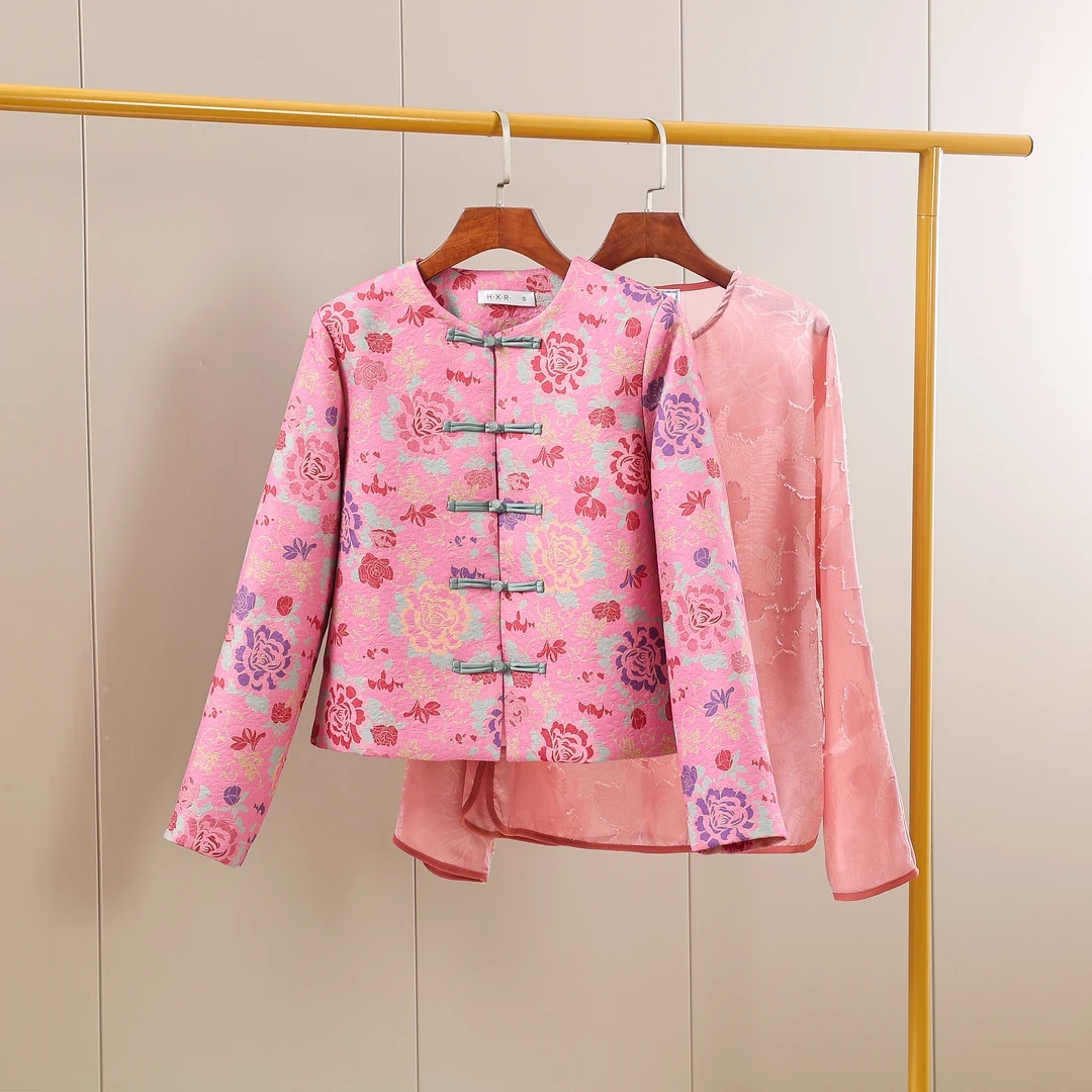 小众设计新中式国风年轻款唐装上衣独特超好看粉色盘扣外套女秋款