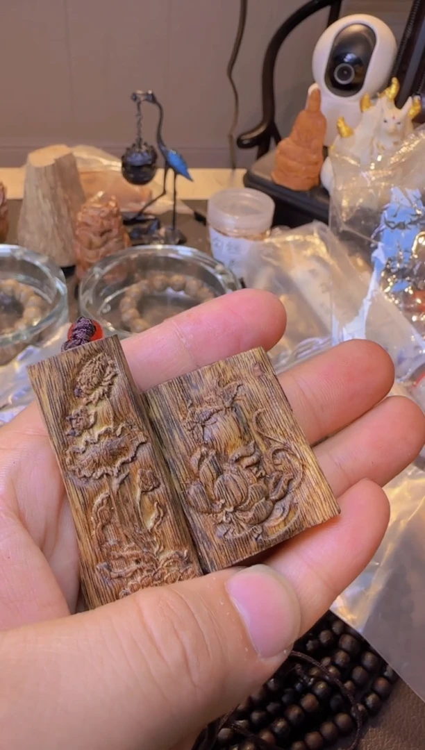 沉香吊坠阿*乌身圆叶吊坠多样性发其一