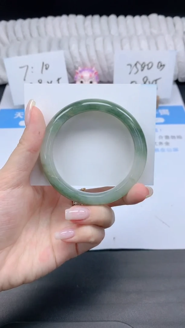 石英质玉手镯未镶嵌K105-56