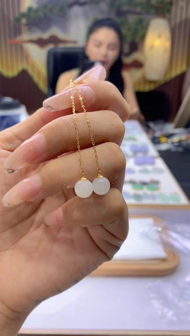 和田玉18K金镶嵌耳饰000005133