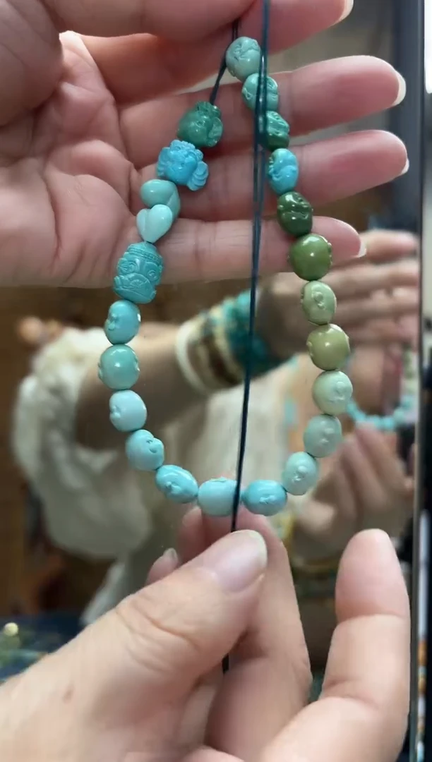 未镶嵌绿松石手串b****?手串