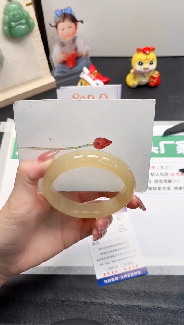 【闪购商品】石英质玉手镯未镶嵌80-63