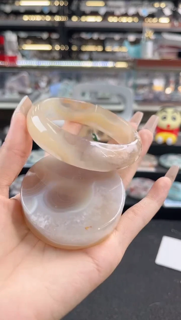 未镶嵌手镯石英质玉63圈口（赠品镯心）1885155