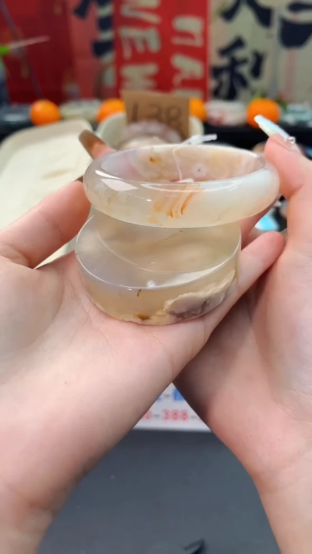 【闪购商品】石英质玉手镯未镶嵌赠送镯心（59圈口）