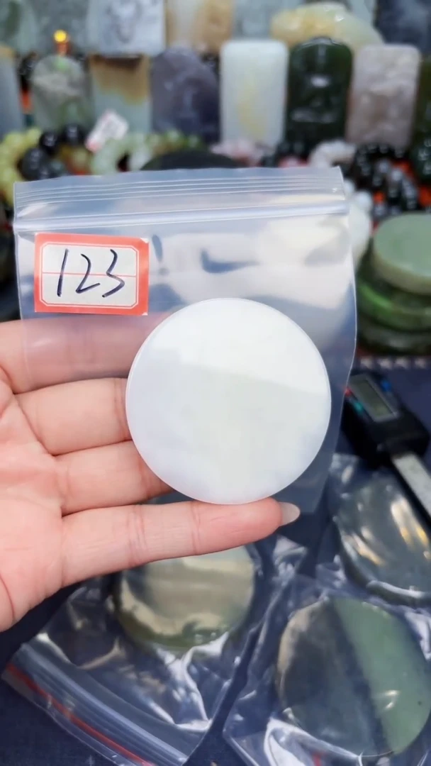 颈饰未镶嵌和田玉和田玉