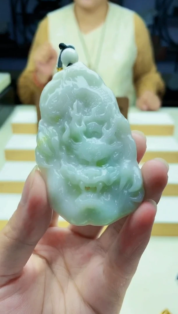 颈饰未镶嵌翡翠09260321