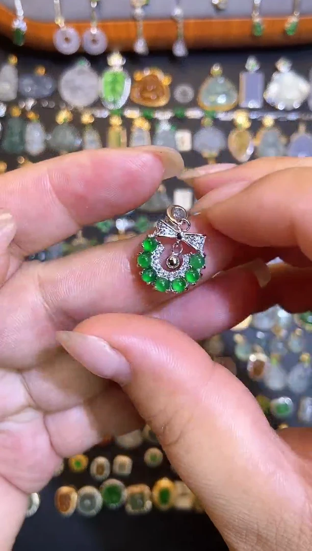 翡翠银S925镶嵌吊坠(不含链)多样性发其一