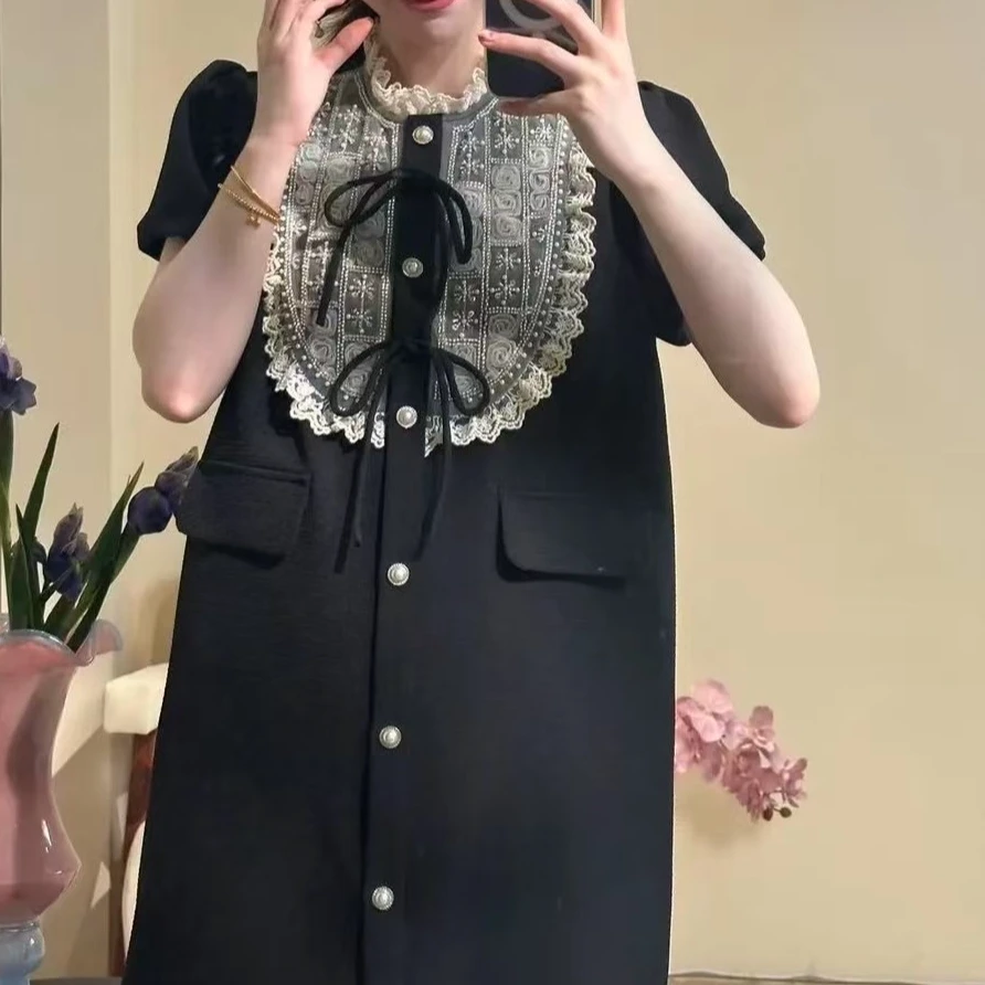 韩版设计感小香风连衣裙女2025气质名媛遮肚显瘦蕾丝拼接中长裙