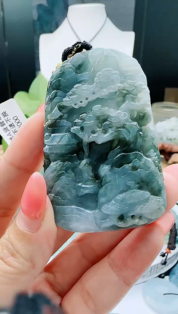 【闪购商品】翡翠颈饰未镶嵌11111111