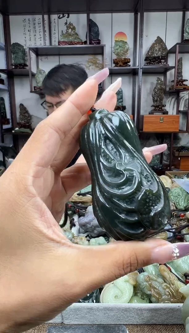 未镶嵌和田玉把件1