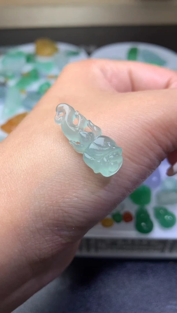 定制翡翠未镶嵌毛货