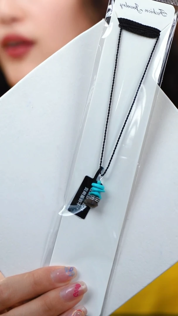 玛瑙/玉髓许愿塔未镶嵌绿松项链