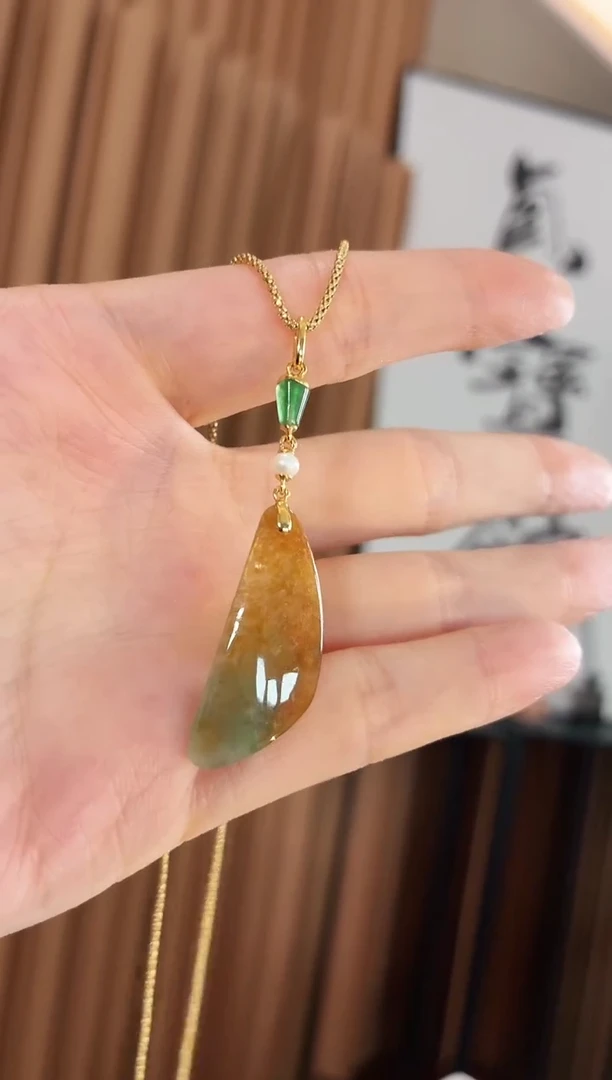 吊坠(不含链)18K金镶嵌翡翠吊坠