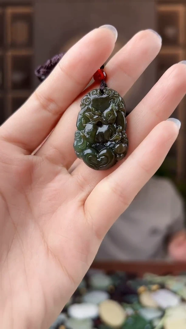 未镶嵌和田玉挂件拍一发一，多样性发货