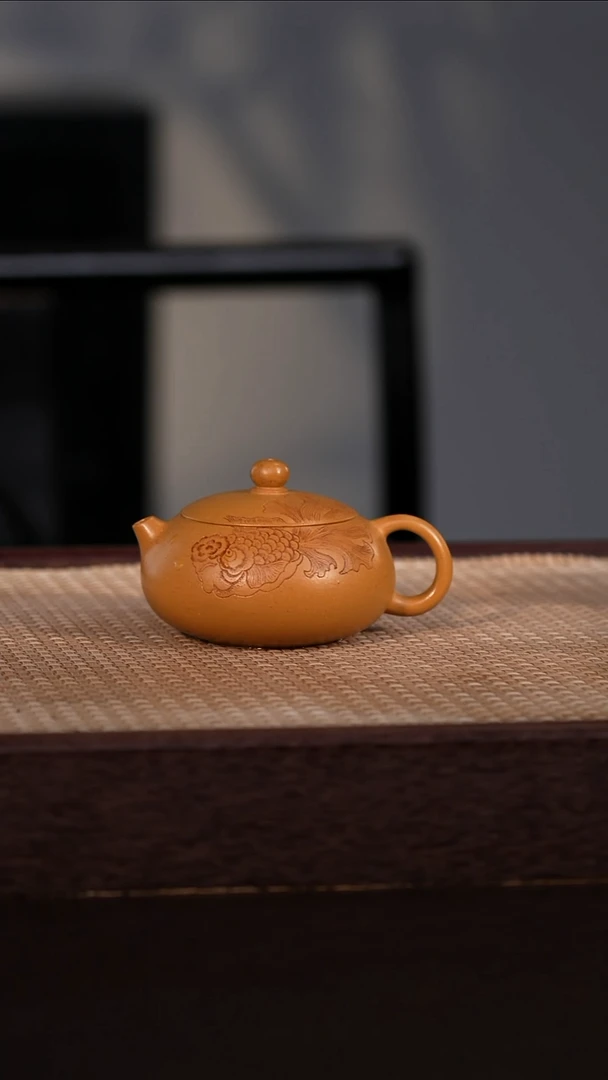 茶壶紫砂黄金段 160cc