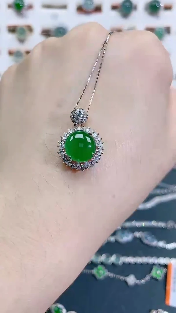 颈饰银S925镶嵌翡翠天然翡翠