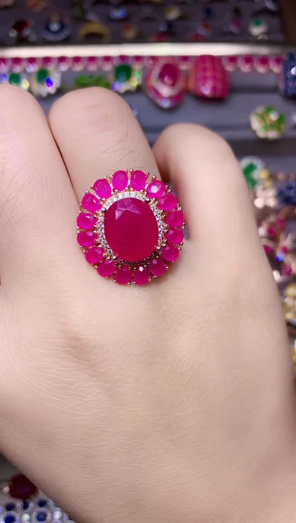 银S925镶嵌戒指红宝石....