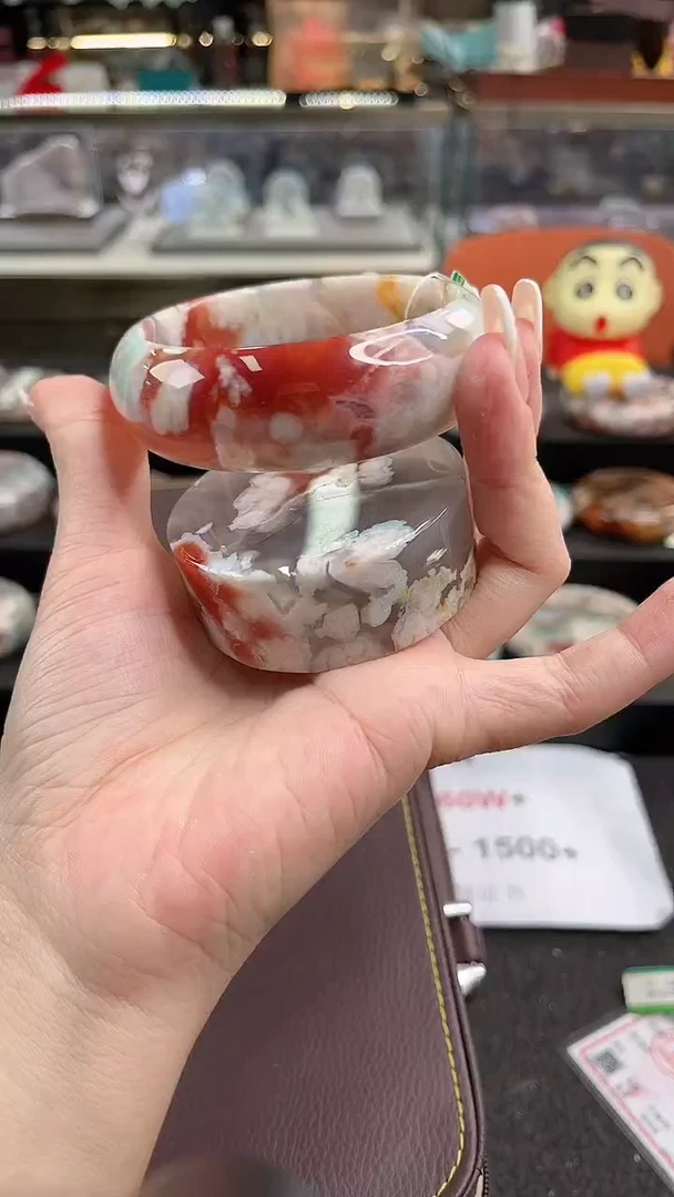 未镶嵌手镯石英质玉尘*丷圈口 （赠品镯心）
