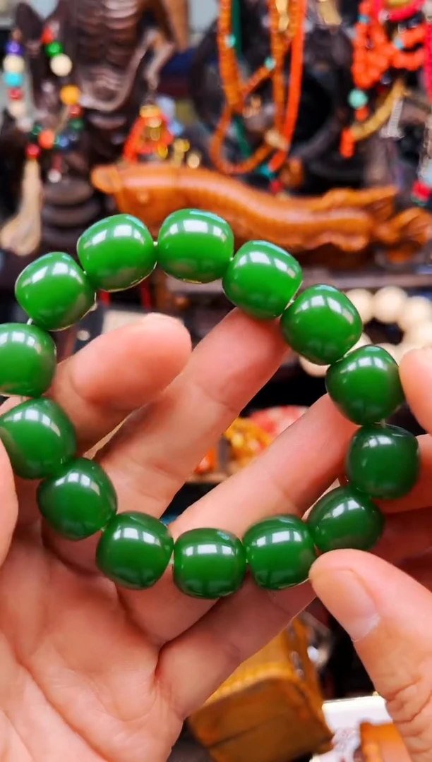 和田玉未镶嵌颈饰安哥精品优选链接b26