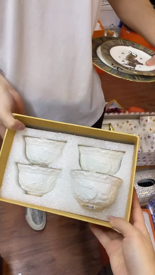 杯鸿辉家品牌瓷器，京东包邮！