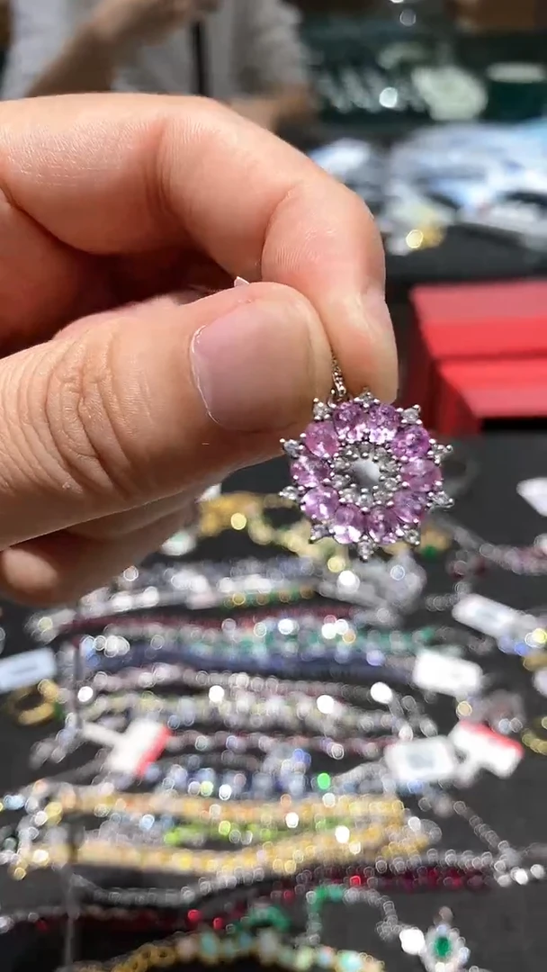 【闪购商品】蓝宝石颈饰银S925镶嵌吊坠