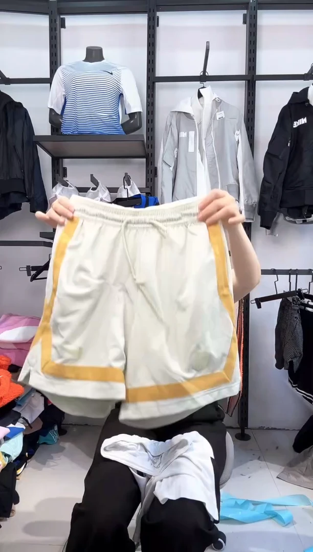 2432   编码  瑕疵直播间过款为准 尺码