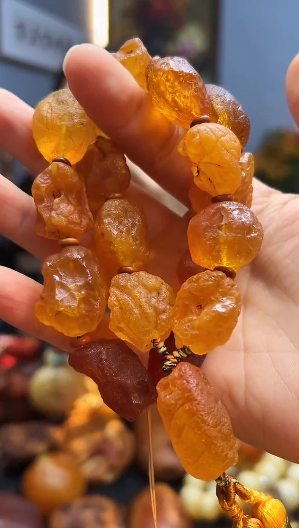 手链琥珀未镶嵌手持